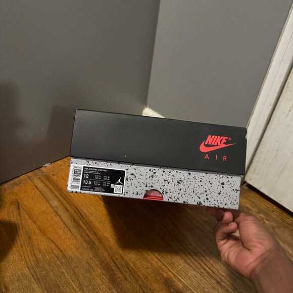 White Cements Jordan 4s - Picture 5 of 5